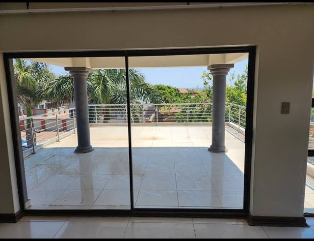 5 BEDROOM FREEHOLD FOR SALE IN WATERBERRY COUNTRY ESTATE